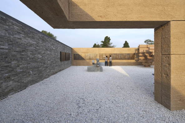 Baunetz, Architektur, Meldungen, Architekturprojekte, China, Shanxi, Ruicheng County, Urbanus, Wang Hui, Tempel, Sanierung, Renovierung, Yang Chaoying, Yin Jerry, Five Dragons Temple, Guang Ren Wang Temple, Revitalisierung, traditional chinese architecture, heritage, Five Dragon Spring, open air echibition, Freiluftmuseum