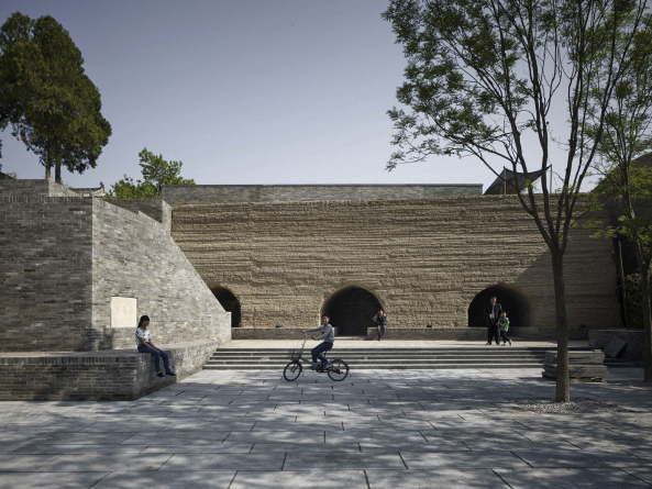 Baunetz, Architektur, Meldungen, Architekturprojekte, China, Shanxi, Ruicheng County, Urbanus, Wang Hui, Tempel, Sanierung, Renovierung, Yang Chaoying, Yin Jerry, Five Dragons Temple, Guang Ren Wang Temple, Revitalisierung, traditional chinese architecture, heritage, Five Dragon Spring, open air echibition, Freiluftmuseum