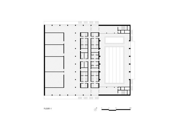 Alberto Campo Baeza, Sporthalle, 2017, Unikomplexe, Universitt, Gebude, Halle, Sport, Spanien, Madrid, Neubau, Fertigstellung, Javier Callejas, wei, hell, white, Spain, Sports, Gym, Hall, UFV Sports Pavilion, Pabelln Polideportivo Y Aulario De La Universidad Francisco De Vitoria, Carretera, Stadtrand, periphery,