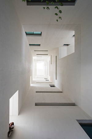 AGi Architects, Kuwait, 2017, Wohnen, Hochhaus, Wafra Vertical Housing, Hofhaus