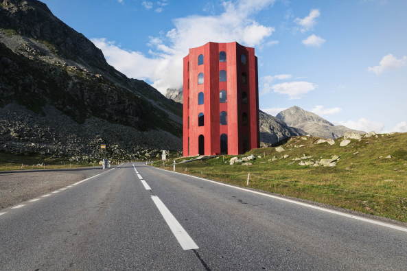 kultur, natur, alpen, schweiz, romanisch, rtoromanisch, italienisch, deutsch, graubnden, riom, giovanni, netzer, neubau, theater, tanz, schauspiel, babel, turm, roter, rot, zuschauer, publikum, erffnung, apocalypse, origen, julierpass, julierturm, juliertheater, julierprojekt, frderung, geschichte, kanton, Origen Festival Cultural