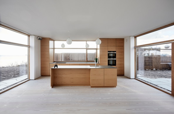 Baunetz, Architektur, architecture, Aarhus, Strand, beach, Denmark, D�nemark, Villa, Wohnhaus, Einfamilienhaus, skandinavischer Stil, Wald, wood, Midtjylland, Kulturhaupstadt Europa 2017, Kulturhauptstadt, ADEPT, Jacob Lerche, visitAarhus