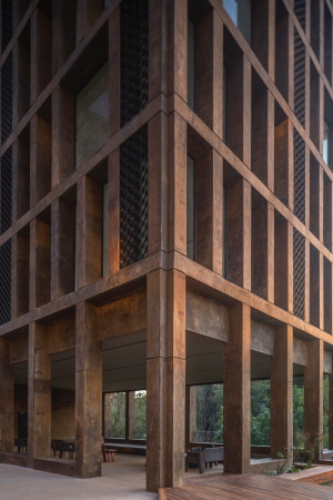 Onnis Luque, Luis Aldrete, mexiko, mexico, guadalajara, neubau, wohnungsbau, wohnturm, turm, wohnanlage, wasser, schwimmbecken, fassade, aussicht, landschaft, natur, berg, hang, hanglage, architect, architekt, architektur, Rinconada Margaritas