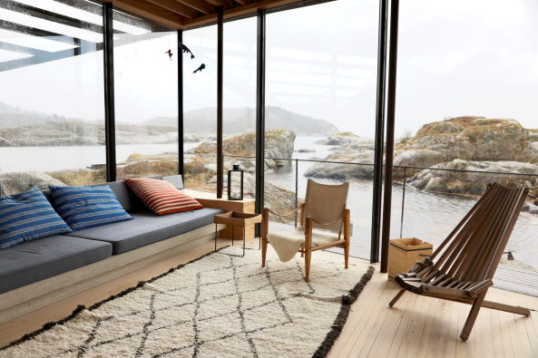 Baunetz, Architektur, architecture, Norwegen, Norge, Norway, Sommerhaus, Summer cabin, Wohnhaus, Einfamilienhaus, Kinder, Fjord, Stein, Holz, Lund Hagem, Oslo, Larvik, Bucht, Vestfold, S�dnorwegen, Skagerrak, Lille Ar�ya, Ivar Kvaal Hytter, Alexander Westberg