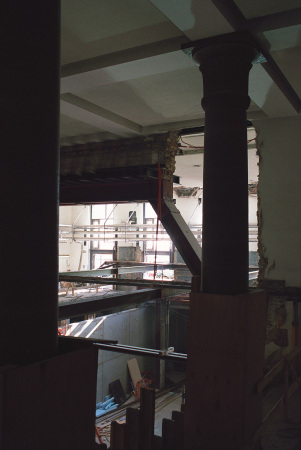 Laura J. Padgett, Fotografie, St�del-Schule, St�del-Museum, Frankfurt am Main, Neubau, Schauman Kai, Architektur, Ausstellung, Somehow Real, Hessischer Rundfunk, Museum Giersch, Schaumainkai 83, Beirut, Baustelle, Im Bau, Baustellenfotografie, Peter Zumthor