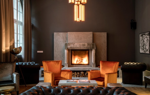 Baunetz, Meldung, Architektur, Berlin, cpm, Britt Sylvia Eckelmann, Mathias Jensch, architecture, Deutschland, Germany, Prenzlauer Berg, Oderberger Stra�e, Oderberger Stadtbad, Hallenbad, Umbau, Hotel, Bar, Pool, Restaurant, renovation, GLS Sprachenzentrum, Ferdinand-Quast-Medaille, Denkmalschutz, heritage