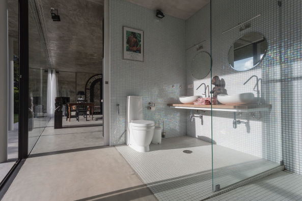 Baunetz, Meldung, Architektur, architecture, Portugal, portuguese, Azoren, Paulo Lima, Chiara Bettelli, Rosa Muerta, ARCO mais, 2015, 2017, Paulo Goulart, Einfamilienhaus, Haus, Wohnhaus, house, living, residential, Villa, concrete, Beton, Sichtbeton, Rabo de Peixe, Spolie