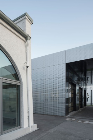 Lanz Architekten, florian holzherr, bmw, bayrische, motoren, werke, motorenwerke, umbau, renovierung, 100., hundertster geburtstag, klassik, klassisch, neubau, areal, mnchen, niederlassung, oldtimer, auto, motor, metall, werkstatt, produktion, halle, group, classic