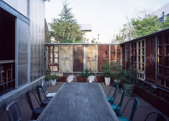 Atelier GOM, Studio Moa, tempor�re Architektur temporary architecture, neubau, Studio in Shanghai, West Bund, PVC Paneele, ephemeral, 2015, 2017, China, chinese, art, Kunst, Ausstellungen, exhibition, architecture