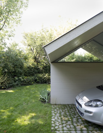 Garage in Suzzara von Studiospazio