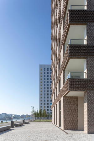 Westkaai-Kattendijkdok, Antwerp, Neubau, Hochh�user, Backstein, bricks, Tony Fretton Architects, Fertigstellung, high rise, Wohnhochhaus, Hafen, Kai, harbour, transformation, housing, living, Belgien, Antwerpen, 2017
