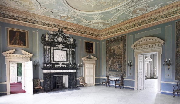 Clandon Park; Wettbewerb; Shortlist; National Trust; Countryhouse; Landsitz; Sanierung; Umbau; Restaurierung; Rekonstruktion; Lancelot Capability Brown; Sergison Bates Architects; AOC Architecture;  Selldorf Architects; Cowie Montgomery Architecst; Martin Ashley Architects; Purcell; Sam Jacob Studio; Donald Insall Associates; Diller Scofidio + Renfro; Allies and Morrison; Feilden+Mawson, AL_A; Giles Quarme & Associates; Surrey; England