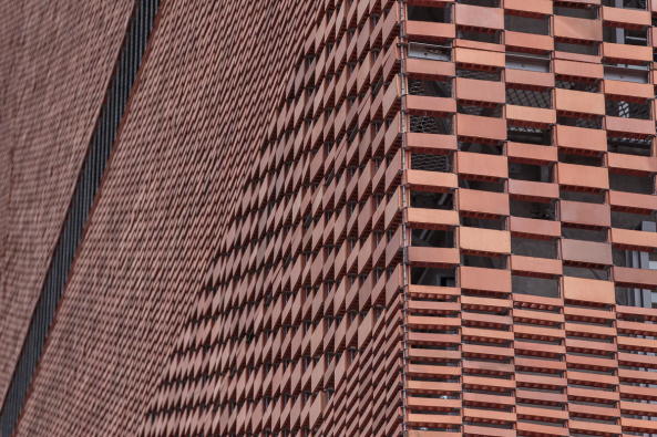 Ampliacin Fundacin Santa Fe de Bogot, Santa Fe Foundation, Klinik, Neubau, 2017, Fertigstellung, Krankenhaus, Bogota, Kolumbien, clinic, big building, brick, Backstein, 2017, 2016, Kubus, Andres Valbuena, Alejandro Arango, El Equipo de Mazzanti, Giancarlo Mazzanti,