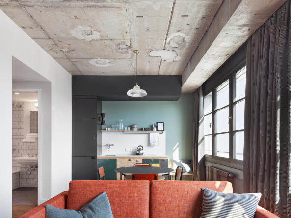 Baunetz, Meldung, Architektur, architecture, 2017, Deutschland, Germany, Berlin, Frankfurter Tor, Warschauer Strae, Cresco Capital, GBP Architekten, Studentenwohnungen, Mikroapartments, residential, student housing, living, Apartment, serviced apartment, Tannhaus, Neon Wood, Umbau, renovation, Sanierung, Plattenbau, Systembau, prefabricated slabs, Anastasia Hermann