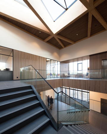 Baunetz, Meldung, Architektur, architecture, 2017, Mecanoo, Niederlande, Dutch, Keukenhof, Lisse, Amsterdam, Solarlux, Blumengromarkt, Eingang, Zugang, Tor, gatehouse, Holz, wood, copper, Kupfer, Glas