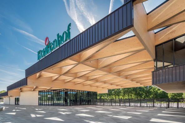 Baunetz, Meldung, Architektur, architecture, 2017, Mecanoo, Niederlande, Dutch, Keukenhof, Lisse, Amsterdam, Solarlux, Blumengromarkt, Eingang, Zugang, Tor, gatehouse, Holz, wood, copper, Kupfer, Glas