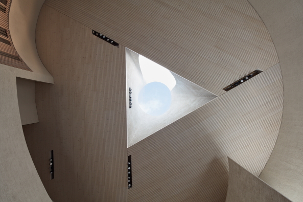 Tschechische Republik, Sazovice, St. Wenceslas, Kirche, Atelier těpn, Rotunde, St. Wenceslas Kapelle, Prag Kathedrale, Reliquien, Beton, Ziegeln, Symbolismus, Leichtigkeit,Ruhe, Stille