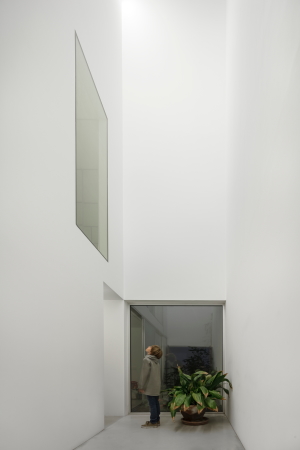 Baunetz, Meldung, Architektur, architecture, 2016, 2017, Portugal, portuguese, portugiesisch, Vendas de Azeito, Red House, Extrastudio, Lissabon, Lisboa, Villa, Einfamilienhaus, residential, living, house, Dorf, Village, plaster, mortar, Mrtel, rot, red, Altbau, Umbau, Umnutzung, old building, redesign, redevelopment, Fernando Guerra, FG+SG