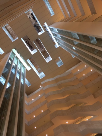 Meldungen, Baunetz, Albert Speer, 19342017, Junior, Architekt, Stadtplaner, gestorben, Nachruf, 19342017, 83 Jahre, Vorausdenker, Albert Speer & Partner, intelligente Stadt, Shanghai, Frankfurt am Main, EZB, Europaviertel, Autorin: Friederike Meyer, Klner Innenstadt, Masterplan, Riad, Lybien, Fuball-WM in Katar, Holbeinsteg, Schreinerlehre