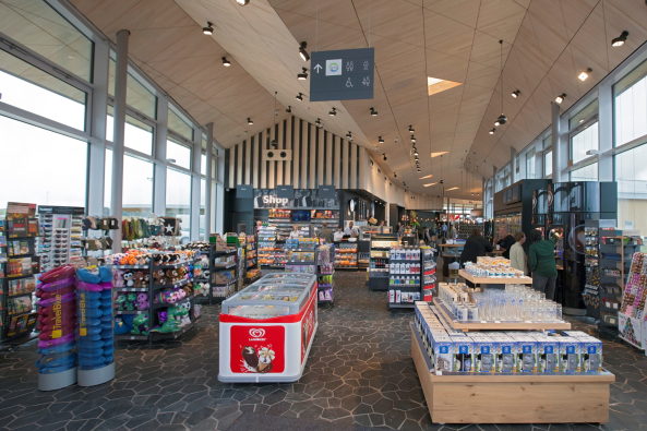 Autobahnraststtte Frholzen West von Allmann Sattler Wappner