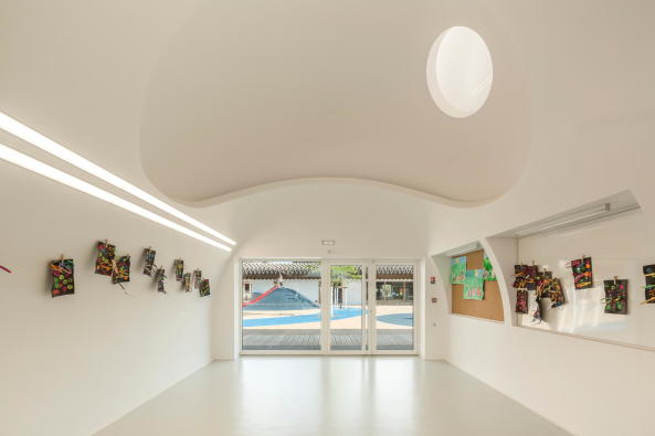 Vincent Parreira Atelier Architecture, Schule, Montevrain, 2017, Holz, Fassade, Beton, Struktur