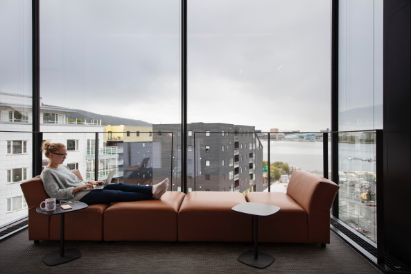 Baunetz, Meldung, Architektur, Snoehetta, Kunsthochschule, Bergen, Norwegen,  Kunst- und Designhochschule, Design, Facade, Fassade, Norway, Hufton Crow, Zaha Hadid, KMD, Architecture