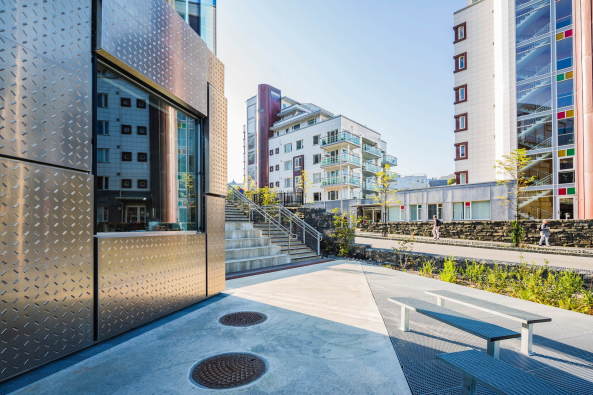 Baunetz, Meldung, Architektur, Snoehetta, Kunsthochschule, Bergen, Norwegen,  Kunst- und Designhochschule, Design, Facade, Fassade, Norway, Hufton Crow, Zaha Hadid, KMD, Architecture