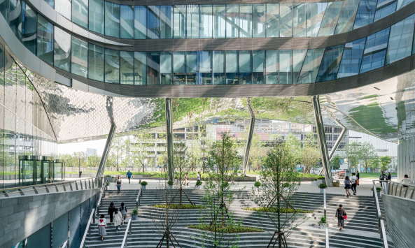 Baunetz, Architektur, Meldungen, Projekte, China, Hangzhou, Raffles City, UNStudio, CapitaLand, urban hub, Gemischtnutzung, Wohn- und Gesch�ftshaus, Qianjiang New Town, Hochhaus, stromlinienf�rmige T�rme, landmark, green city, wave, motion, Aluminiumfassade, Atrium, kurvenf�rmig, Welle Hufton + Crow, Seth Powers, Jin Xing