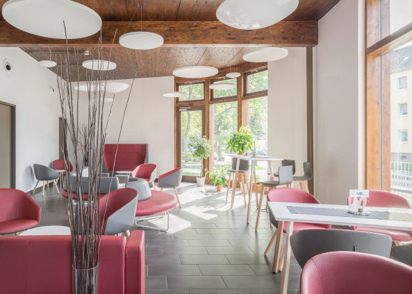 Tschoban Voss Architekten, Nauen, Stadtbad, 2017, Holzkonstruktion, Freibad