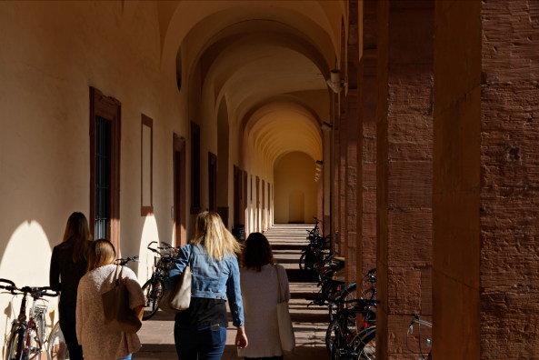 Schneider Schumacher, architekten, mannheim, tagungszentrum, hrsaal, neubau, erweiterung, schloss, mannheimer, campus, barock, hochschule, business school, schneider+schumacher, hrsaal, schneider+schumacher, baden-wrttemberg, uni, universitt, seminarrume, tagung, Kirsten Bucher, jrg hempel