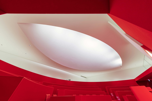 Schneider Schumacher, architekten, mannheim, tagungszentrum, hrsaal, neubau, erweiterung, schloss, mannheimer, campus, barock, hochschule, business school, schneider+schumacher, hrsaal, schneider+schumacher, baden-wrttemberg, uni, universitt, seminarrume, tagung, Kirsten Bucher, jrg hempel