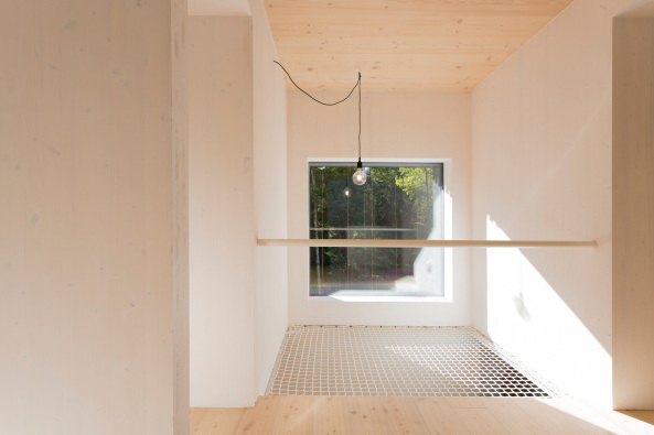 Baunetz, Meldung, Architektur, architecture, 2017, Finnland, finish, Ortraum, Helsinki, Haus, EFH, Einfamilienhaus, house, living, family, Familienhaus, Holz, Kinder, wood, children, kids, Marc Goodwin, Martin Lukasczyk, kindgerecht, familiengerecht