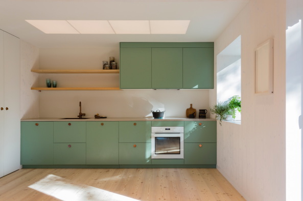 Baunetz, Meldung, Architektur, architecture, 2017, Finnland, finish, Ortraum, Helsinki, Haus, EFH, Einfamilienhaus, house, living, family, Familienhaus, Holz, Kinder, wood, children, kids, Marc Goodwin, Martin Lukasczyk, kindgerecht, familiengerecht