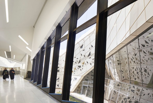 Hufton+Crow, Zaha Hadid Architects, KAPSARC, Patrik Schumacher, Riad, Forschungszentrum, Wste, desert, Saudi-Arabien, Fertigestellung, Architektur