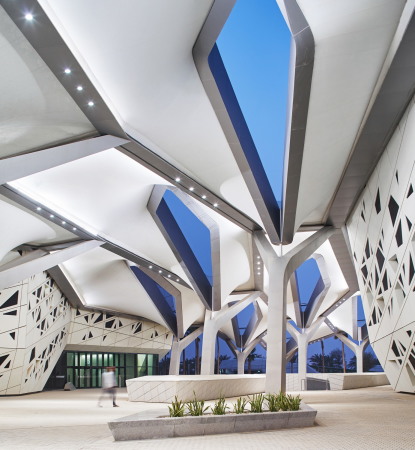 Hufton+Crow, Zaha Hadid Architects, KAPSARC, Patrik Schumacher, Riad, Forschungszentrum, Wste, desert, Saudi-Arabien, Fertigestellung, Architektur