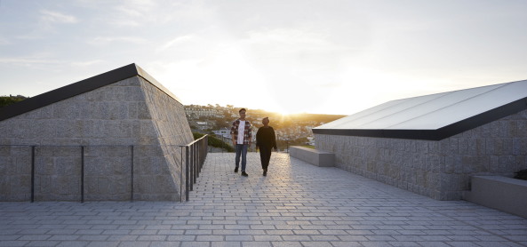 Jamie Fobert erweitert Tate St Ives
