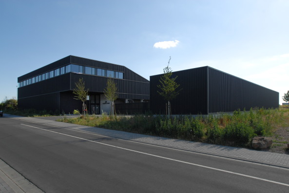 Firmenzentrale in Mainz von Schoyerer Architekten_Syra