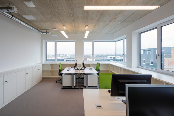 Firmenzentrale in Mainz von Schoyerer Architekten_Syra