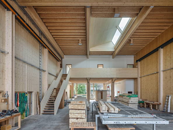 Schweizer Ausbildungszentrum von Peter Moor Architekten