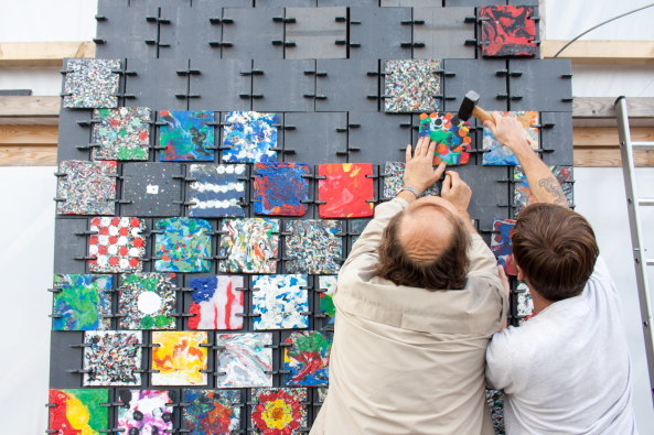 constructlab; the Arch; Alexander Rmer; Plastikmll; Baumaterial; Baustelle; Bogen; Monument; Forschung; Watenscheid; Zeche; bewohntes Baugerst; Baukollektiv; Intervention; Belgien