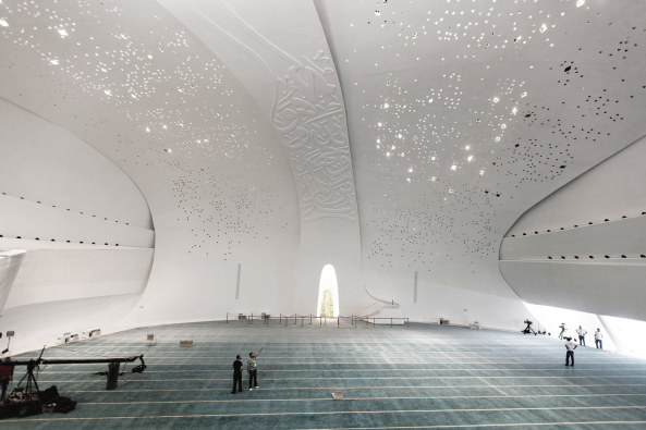 Mangera Yvars Architects, Doha, Qatar Faculty of Islamic Studies, Education City Campus, Kulliyya