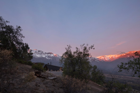 Gonzalo Iturriaga Arquitectos, Santiago de Chile, San Esteban, Anden, Berghtte, Wochenendhaus, weekend house, mountain cabin, Federico Cairoli, Refugio para un montaista