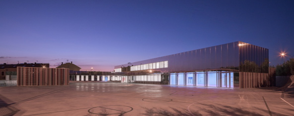 Schule, Fassade, Spiegel, Hof, Erdgeschoss, Neubau