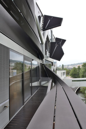 Falkeis Architects, Vaduz, PCM-Klimaflgel, Latentwrmespeicherung, PV-Tracking, Phasenwechselmaterial, Marxner, Marxer Active Energy Building