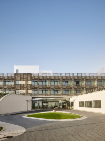 Hotel am Saarlnder Bostalsee von GRAFT