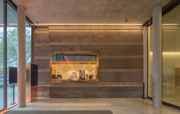 Konzertsaal in Arnheim von Van Dongen-Koschuch