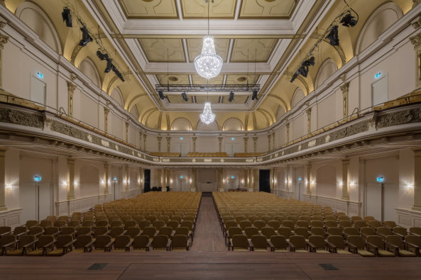 Konzertsaal in Arnheim von Van Dongen-Koschuch