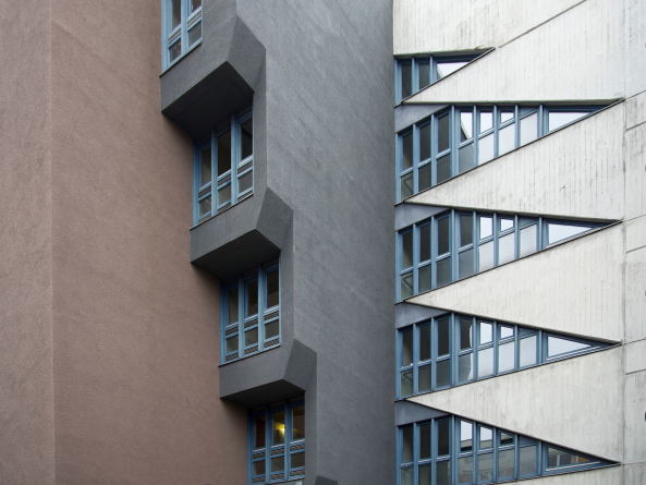 Nachruf, Johannes Uhl, Berlin, West-Berlin, Nachkriegsmoderne, Postmoderne, Carsten Krohn