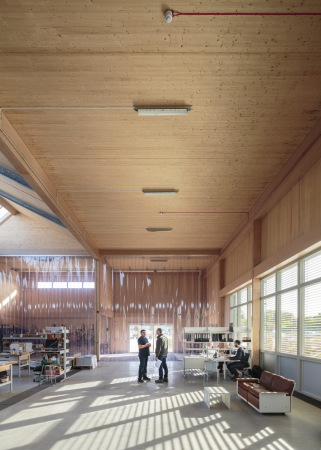 Vits, Leamington Spa, Firmensitz, Dieter Rams, factory, 2017, wood, Holz