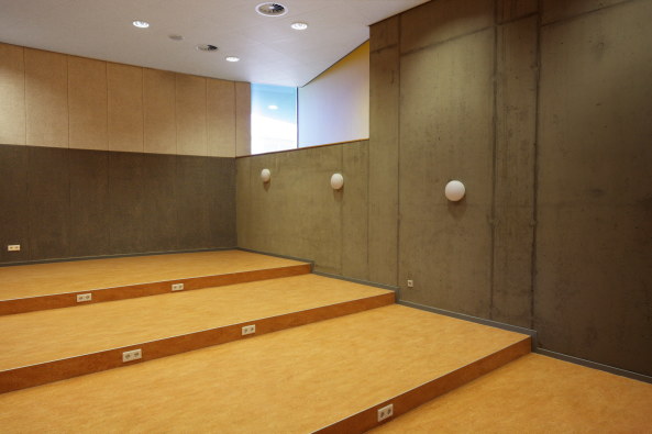 Das Auditorium im Schulungsgeb�ude.